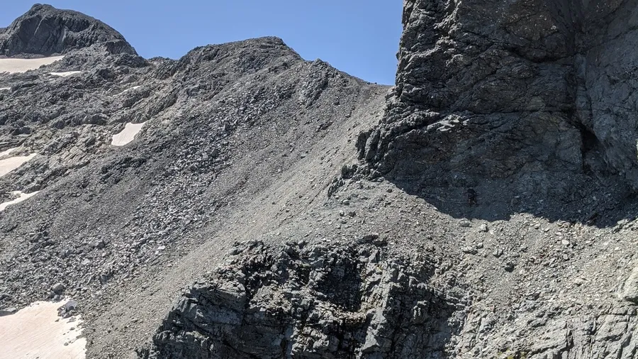 A two day hike and rafting out the Dennistoun Pass in the south of New Zealand.