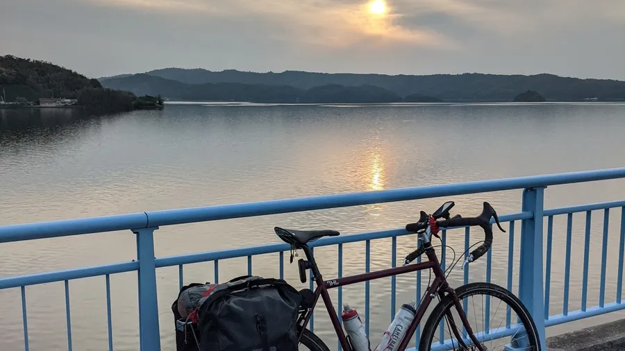 An adventure from Tottori to Shimane along the Japan sea.